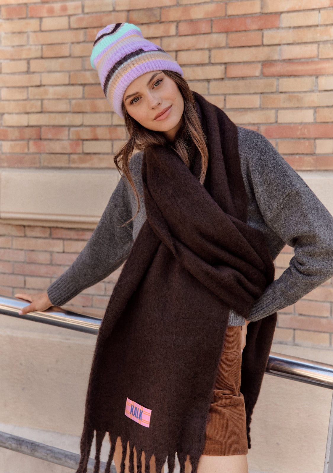 Scarf First Brown Kalk
