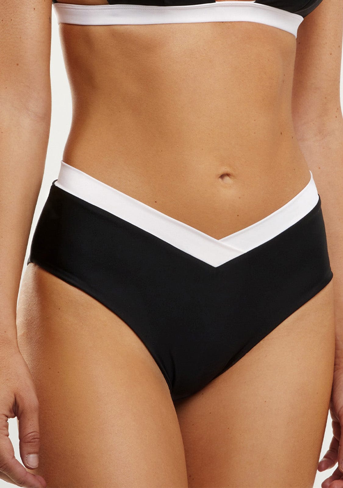 Kala Bottom Black & White