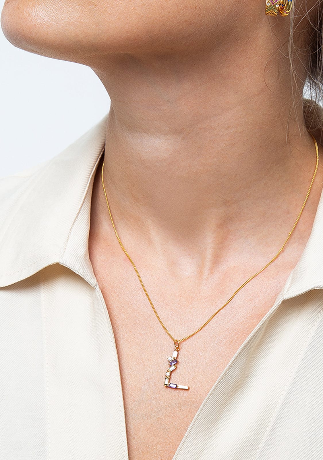 Collar Inicial L Baño Oro 18K Con Circonitas Multicolor Identity