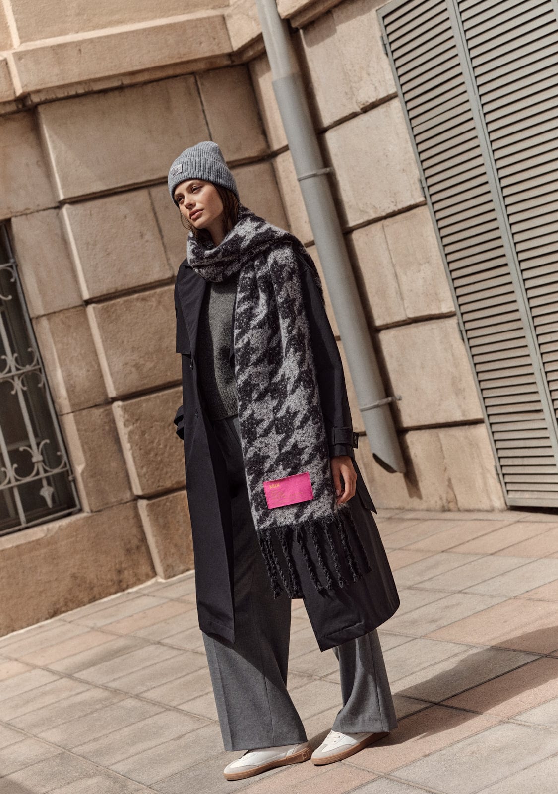 Beanie First Grey Kalk