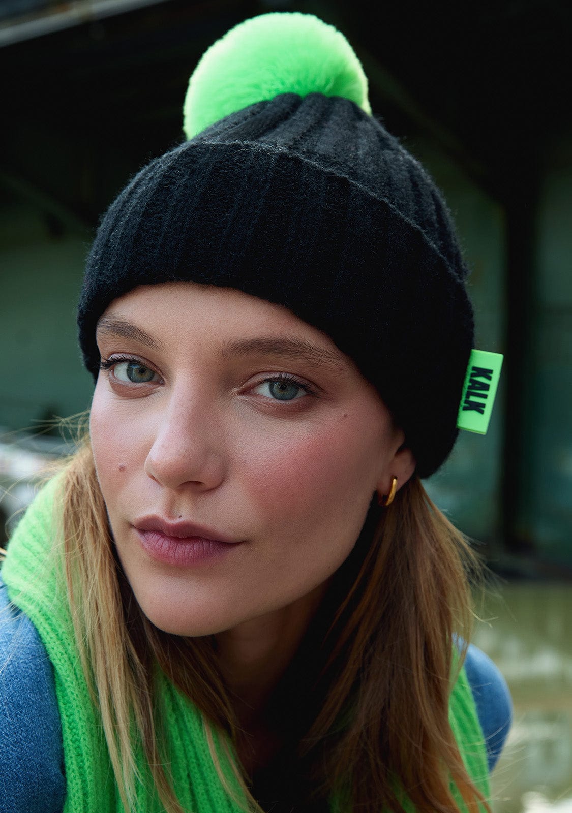 Beanie Globe Black Kalk