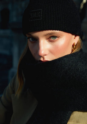 Scarf First Black Kalk