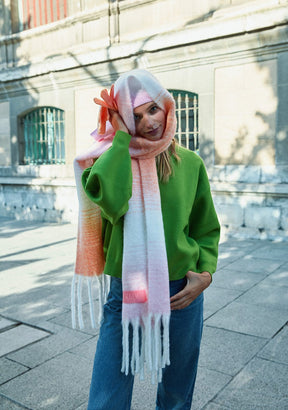 Scarf Decay Pink Kalk