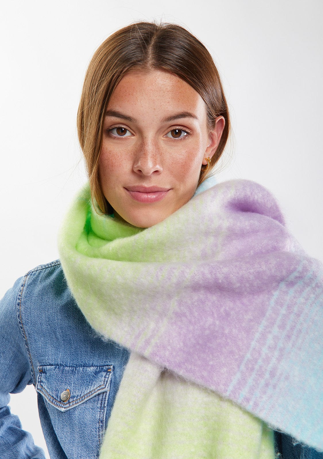 Scarf Decay Blue Kalk