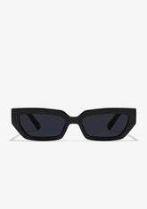 Vega Black / Black