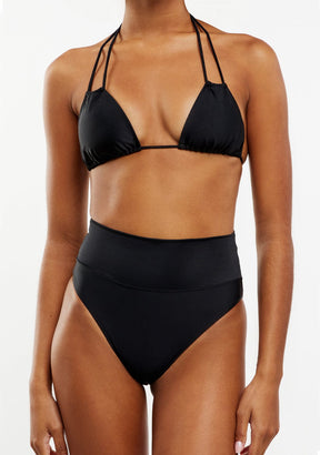 Bikini Akira Top + Manami Classic Bottom Black