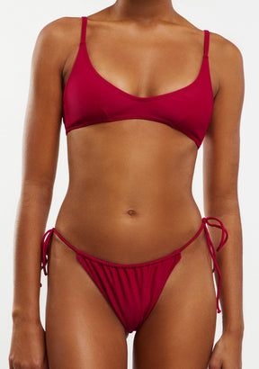 Bikini Top Suri + Braguita Kame Rojo