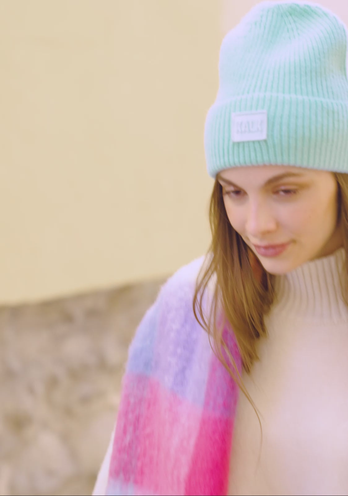 Carregar vídeo: Conjunto de gorro e cachecol Vibrant verde-menta