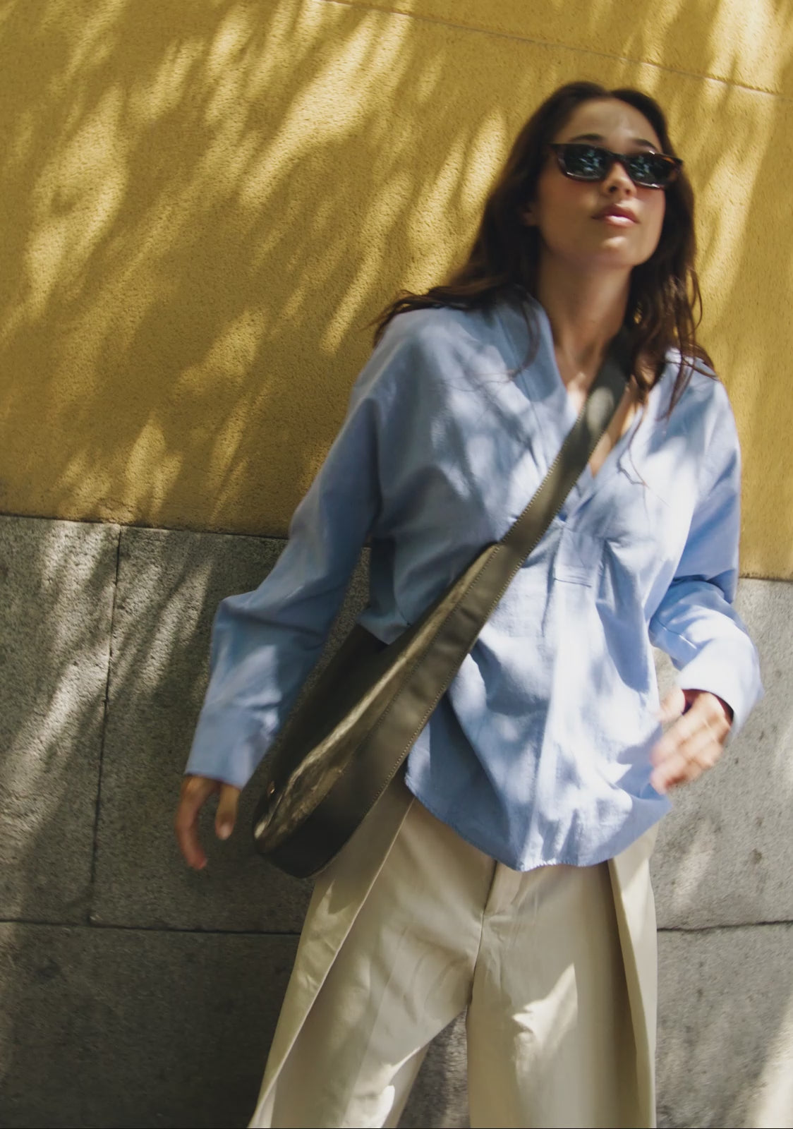 Cargar video: Bolso shopper verde Half Moon