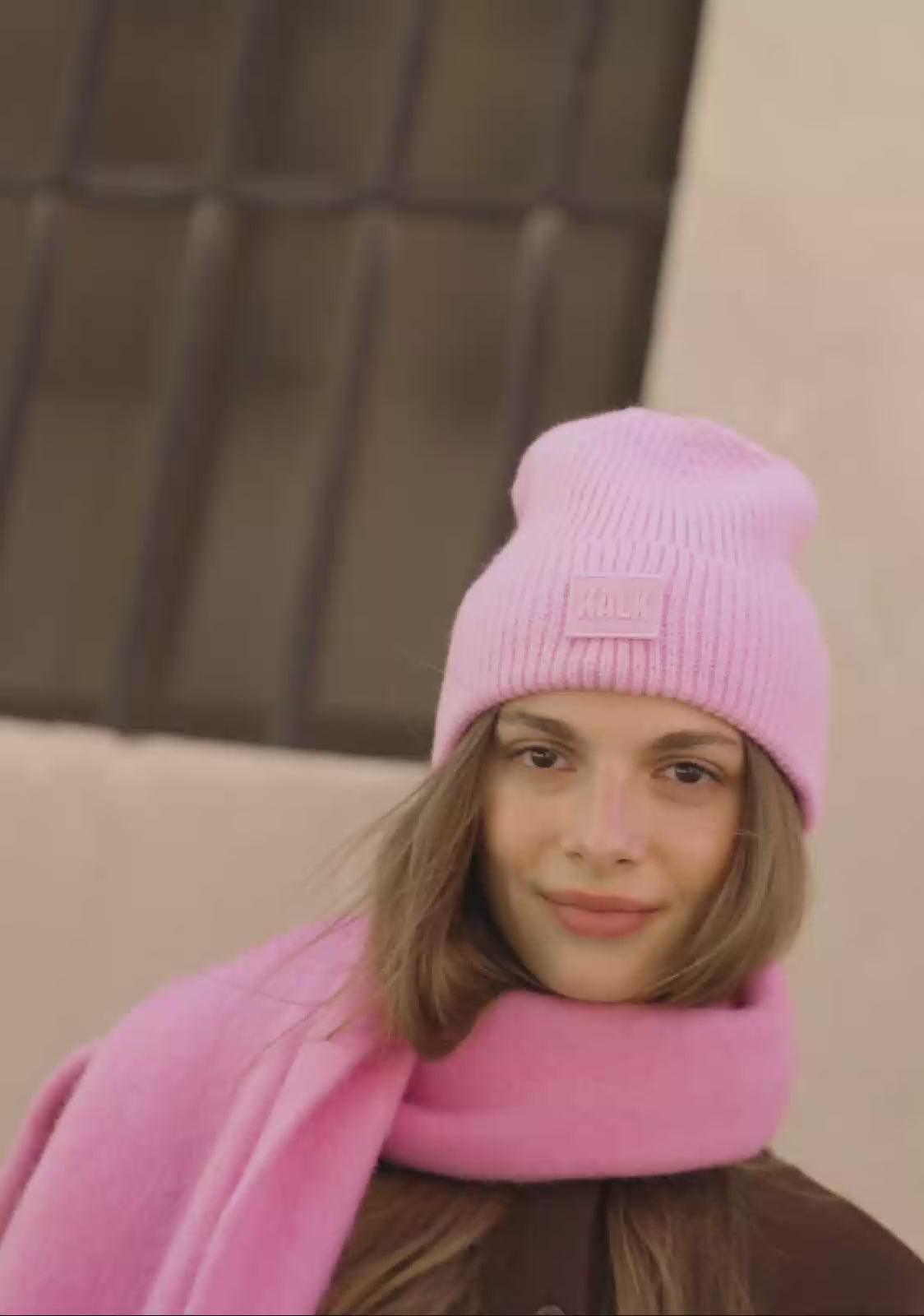 Charger la vidéo : Bonnet First Orchid Pink Kalk