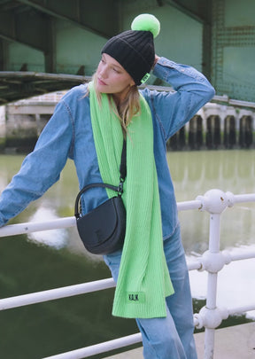 Beanie Globe Black Kalk