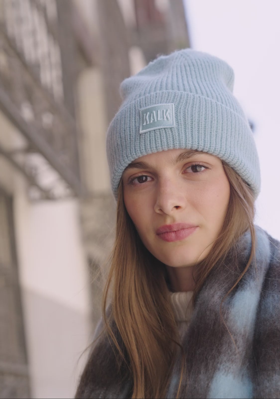 Load video: Pack Beanie &amp; Scarf Vision Blue