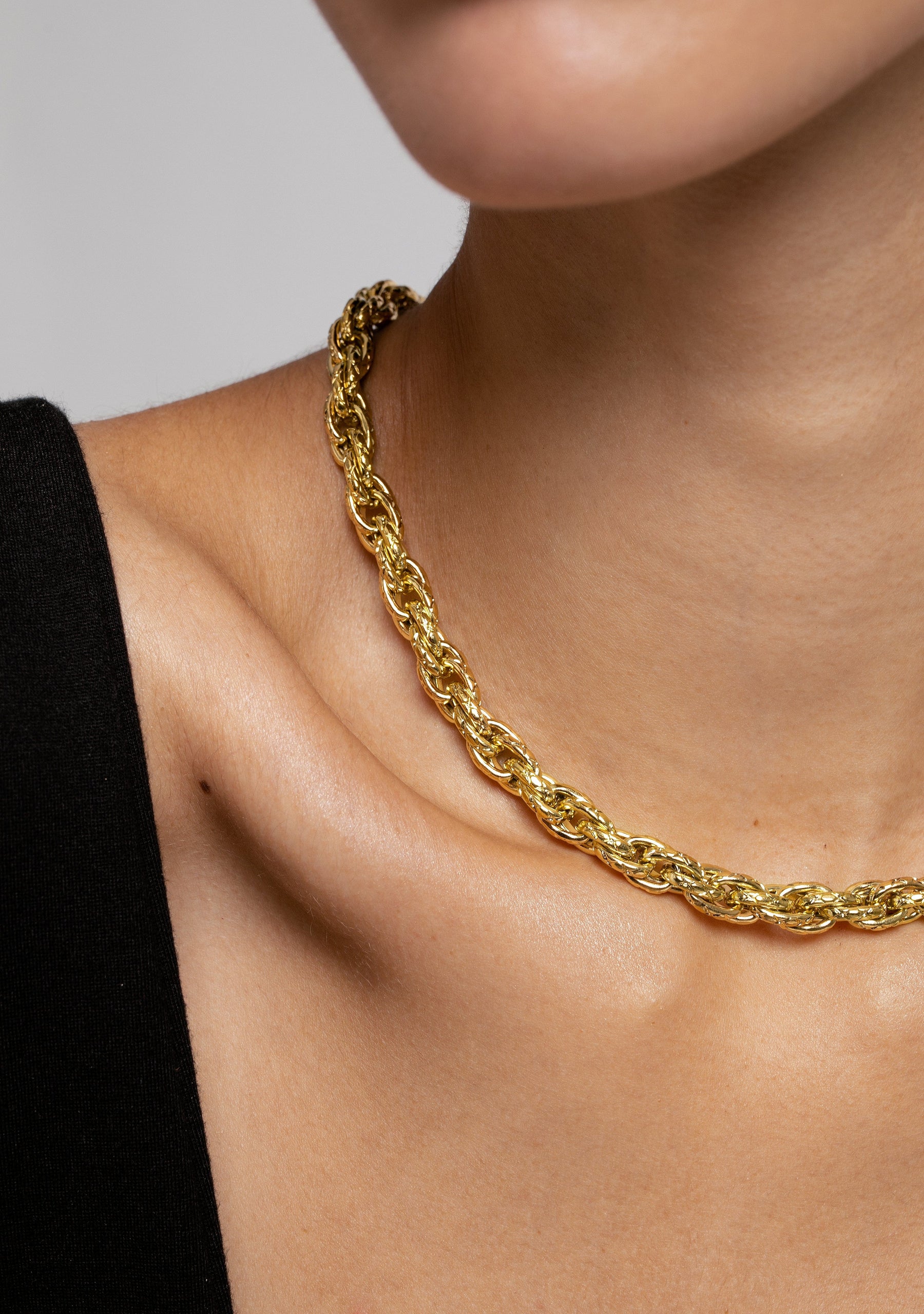 Necklace Byzantine Gold