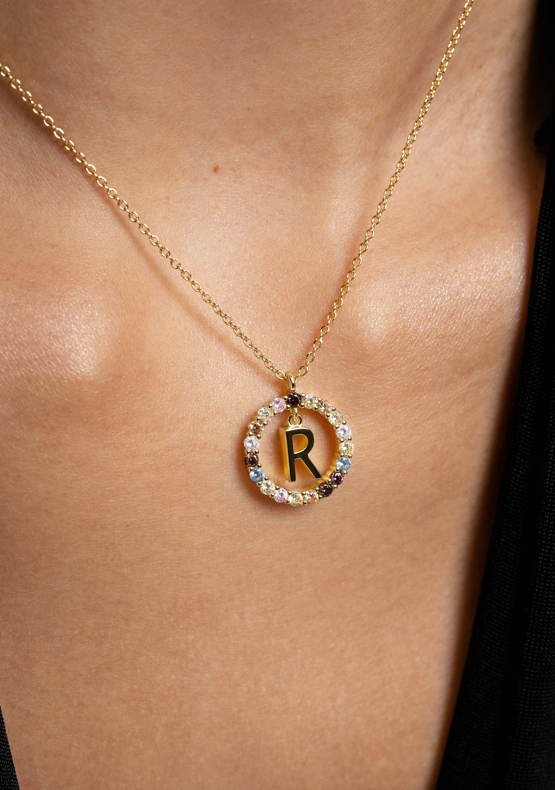 Jennifer Meyer Yellow Gold and Diamond R Initial Necklace | Harrods SG