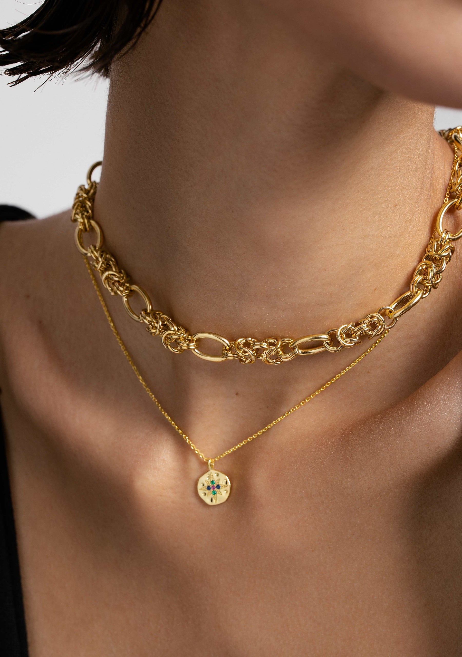 collana medaglione stella d'oro