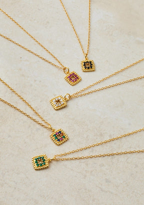 Necklace Cubo Nero Gold