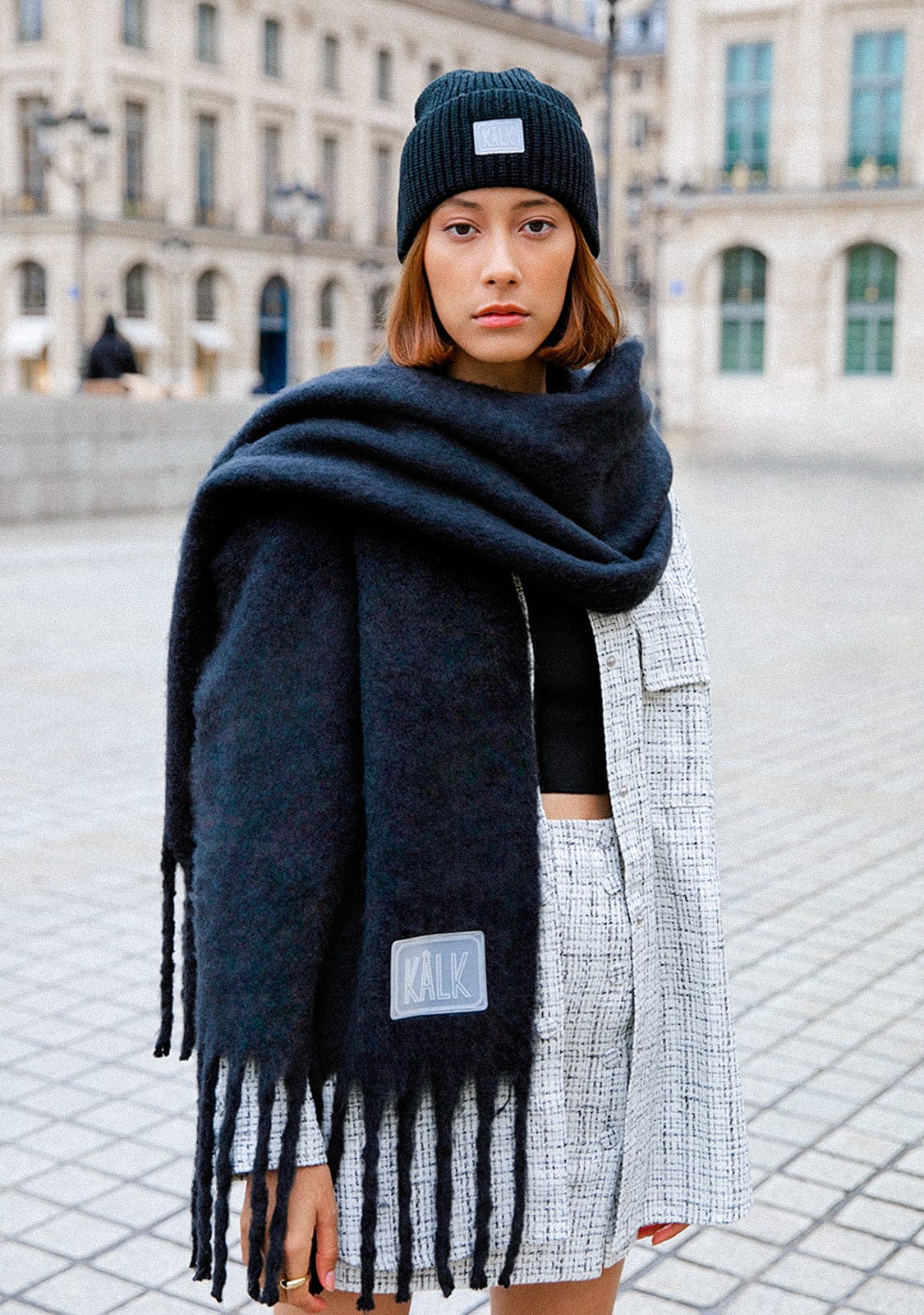 Scarf Black Kalk