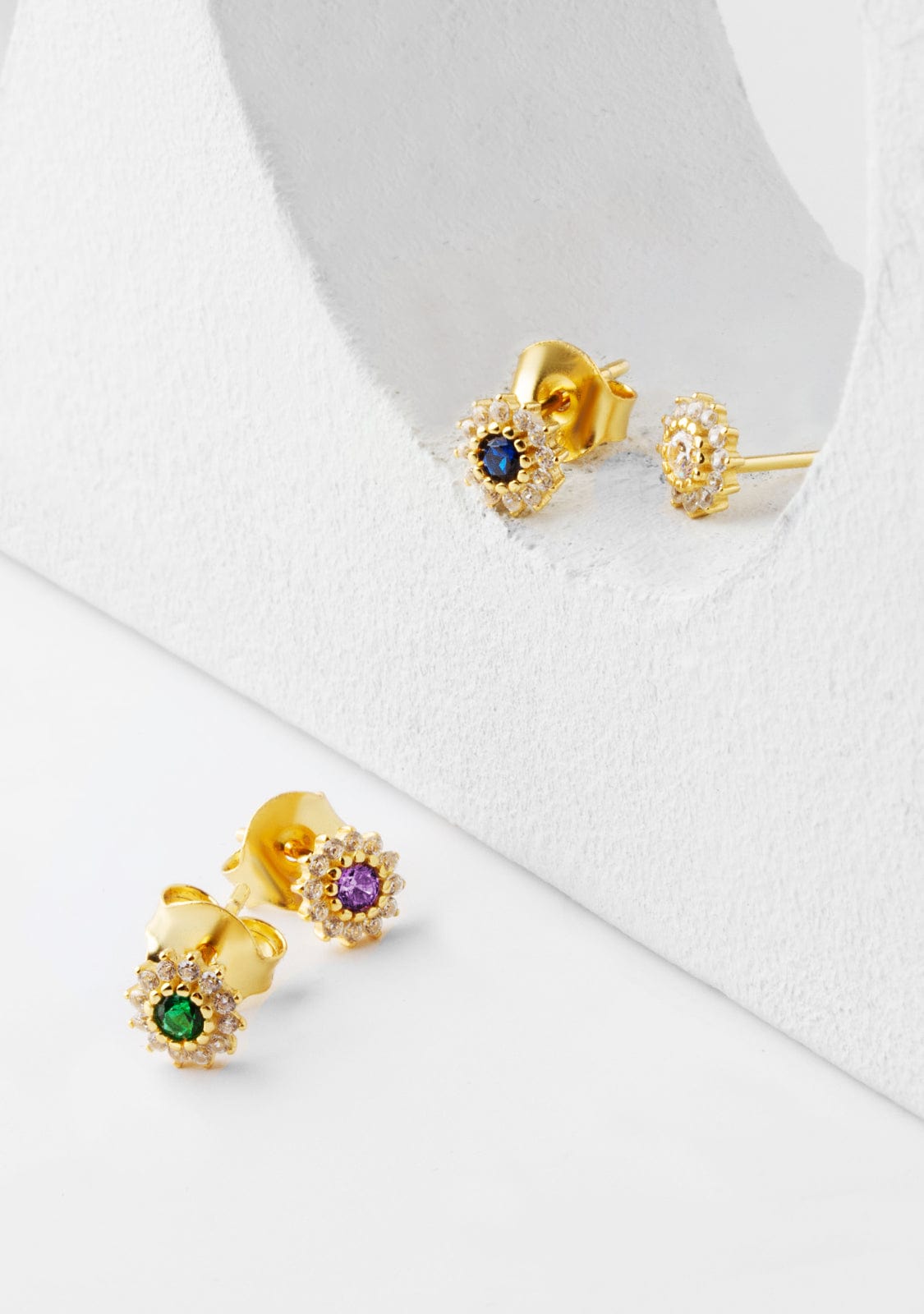 Ouro Elétrico Piercing Lily